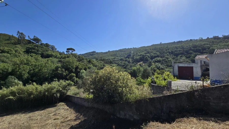 Moradia T3 para Venda em Azueira e Sobral da Abelheira Foto 16