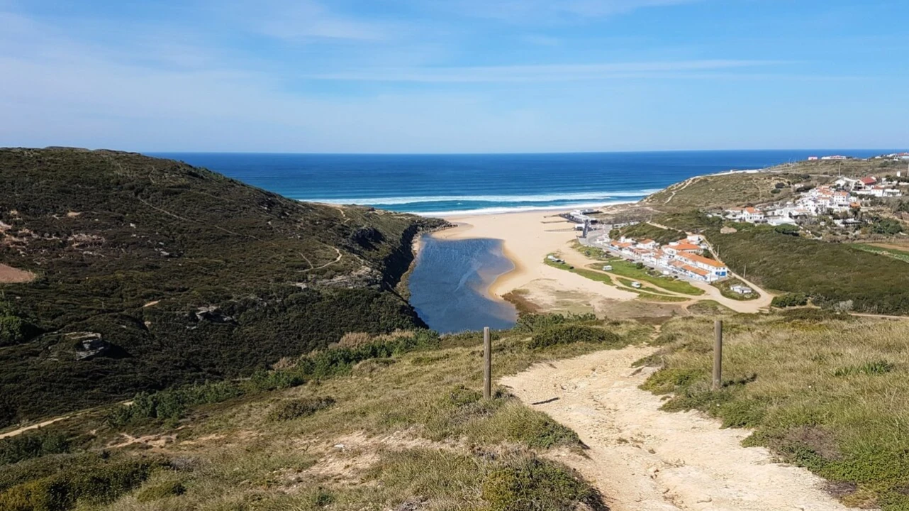 Terreno para Venda em Carvoeira Foto 5