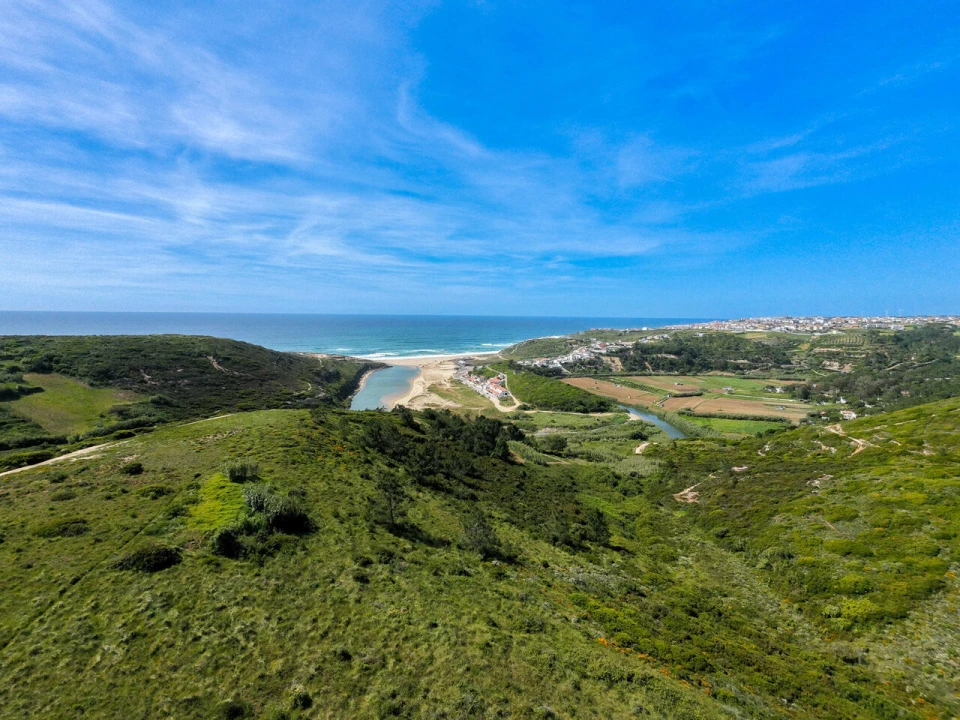 Terreno para Venda em Carvoeira Foto 2