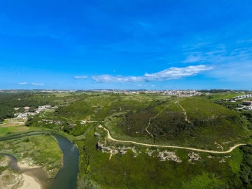Terreno para Venda em Carvoeira