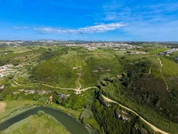 Terreno para Venda em Carvoeira