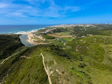 Terreno para Venda em Carvoeira