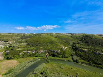Terreno para Venda em Carvoeira