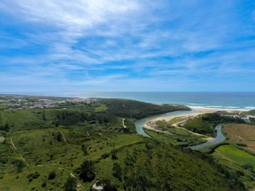 Terreno para Venda em Carvoeira