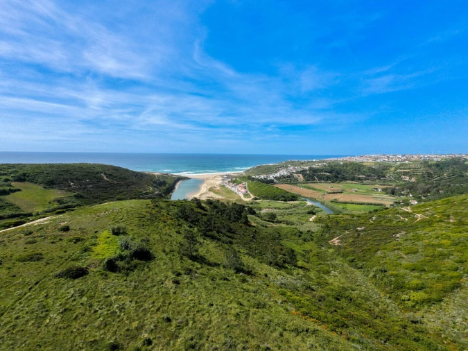 Terreno para Venda em Carvoeira Foto 2