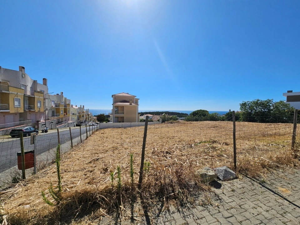 Terreno para Venda em Ericeira Foto 1