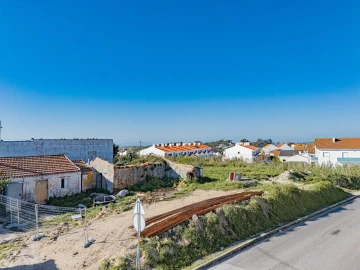 Moradia T3 para Venda em Santo Isidoro