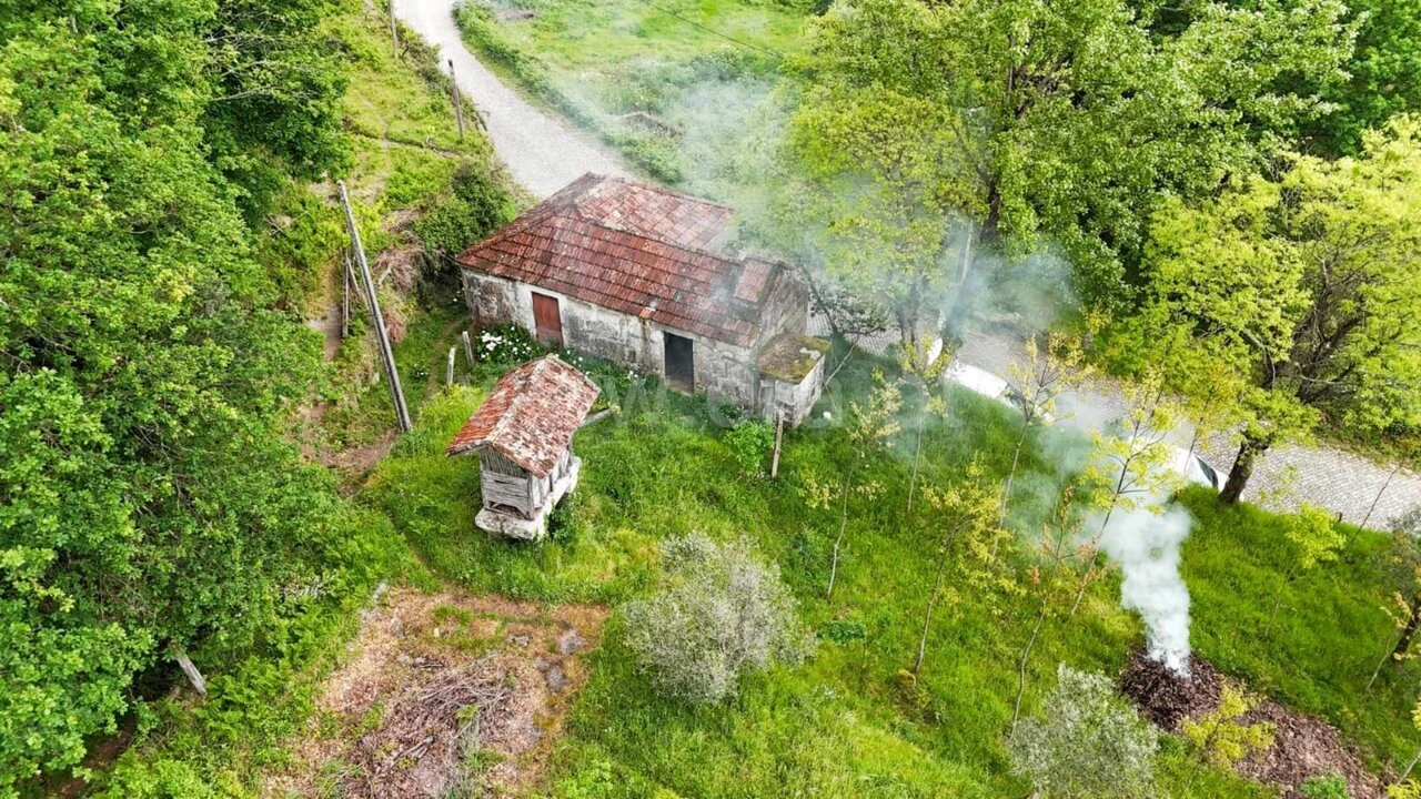Quinta T0 para Venda em Sande e São Lourenço Foto 3