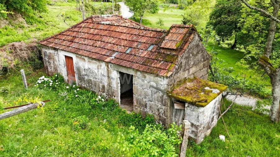 Quinta T0 para Venda em Sande e São Lourenço