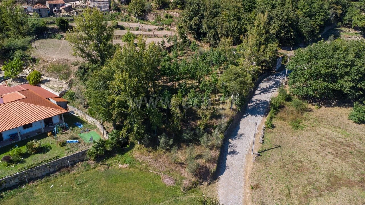 Quinta T0 para Venda em Sande e São Lourenço Foto 17
