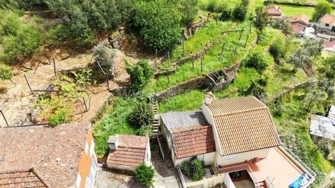 Moradia T0 para Venda em Banho e Carvalhosa