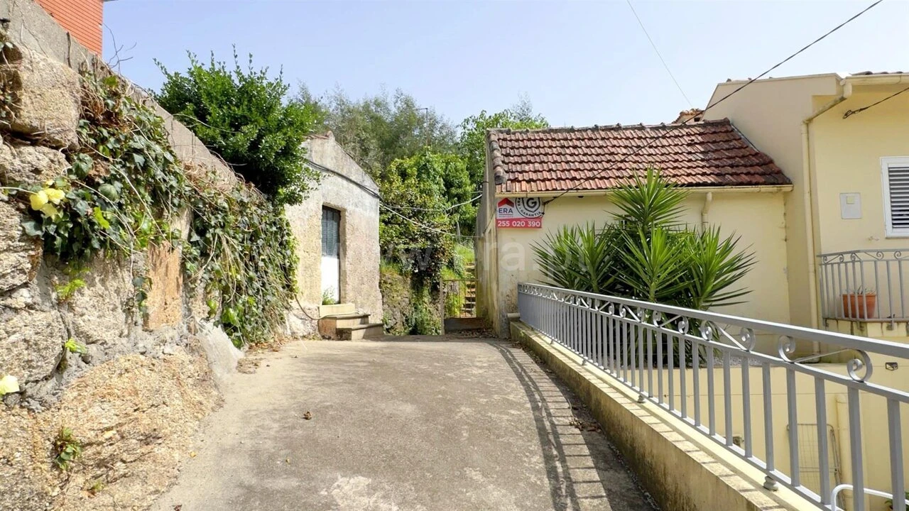 Moradia T0 para Venda em Banho e Carvalhosa Foto 10