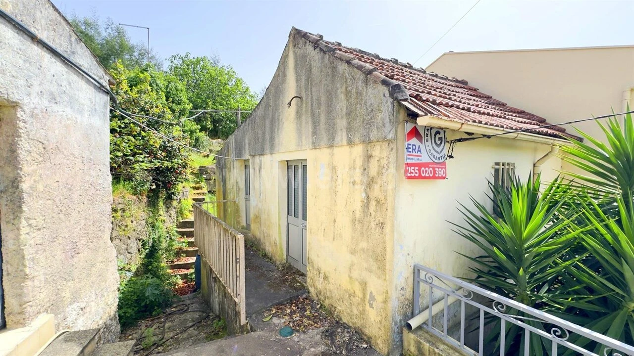 Moradia T0 para Venda em Banho e Carvalhosa Foto 3