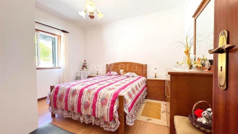 Moradia T2 para Venda em Paredes de Viadores e Manhuncelos