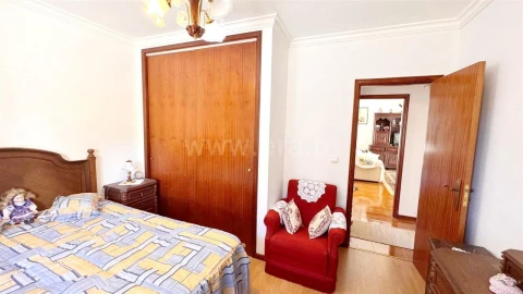 Moradia T2 para Venda em Paredes de Viadores e Manhuncelos