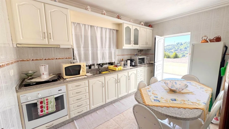 Moradia T2 para Venda em Paredes de Viadores e Manhuncelos Foto 13