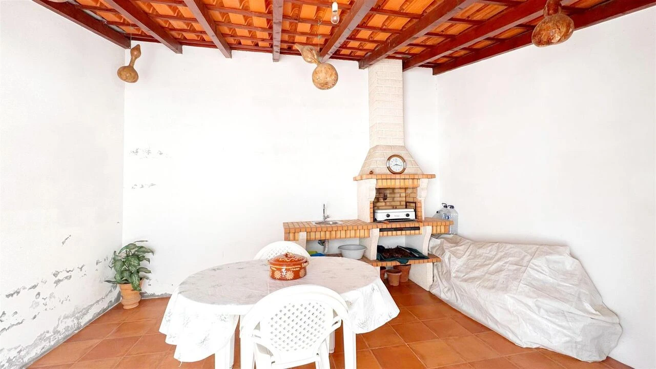 Moradia T2 para Venda em Paredes de Viadores e Manhuncelos Foto 10