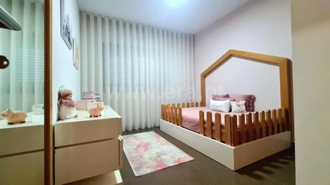 Moradia T3 para Venda em Vila Boa de Quires e Maureles