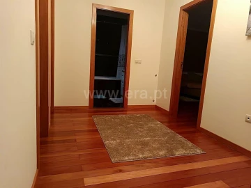 Moradia T3 para Venda em Lustosa e Barrosas (Santo Estêvão)