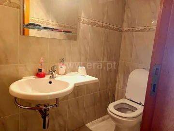 Moradia T3 para Venda em Lustosa e Barrosas (Santo Estêvão)