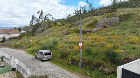 Terreno para Venda em Vila Boa de Quires e Maureles