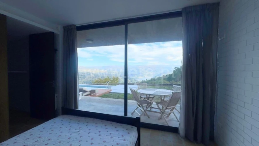 Moradia T4 para Venda em Paredes de Viadores e Manhuncelos Foto 10