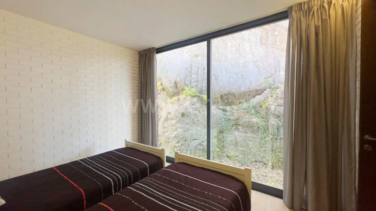 Moradia T4 para Venda em Paredes de Viadores e Manhuncelos Foto 9