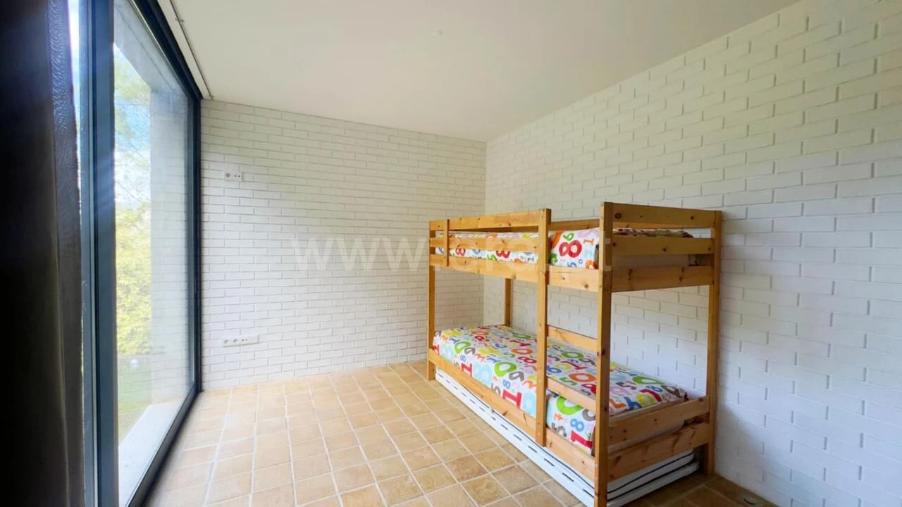 Moradia T4 para Venda em Paredes de Viadores e Manhuncelos Foto 12