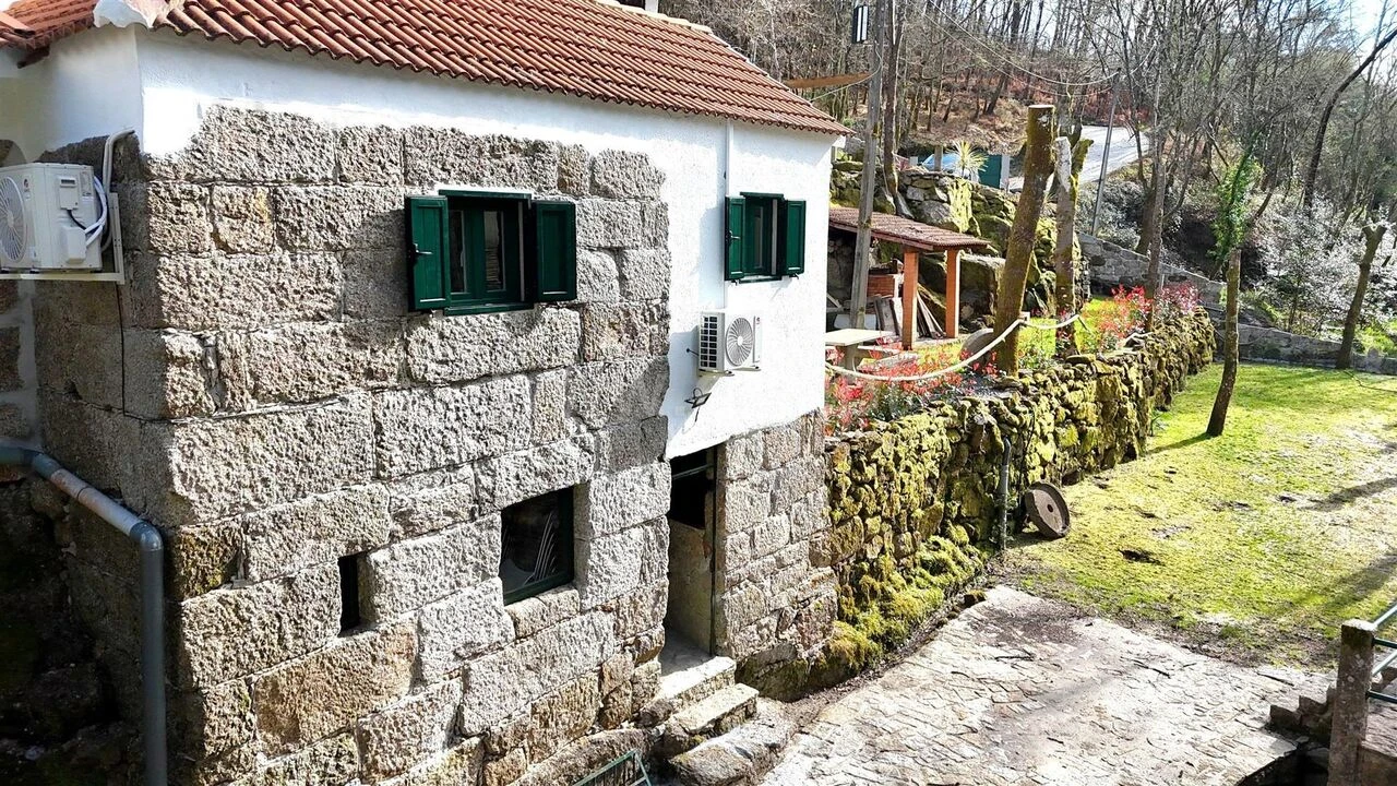 Moradia T3 para Venda em Várzea, Aliviada e Folhada Foto 7