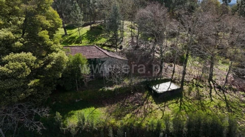 Moradia T2 para Venda em Vila Boa de Quires e Maureles