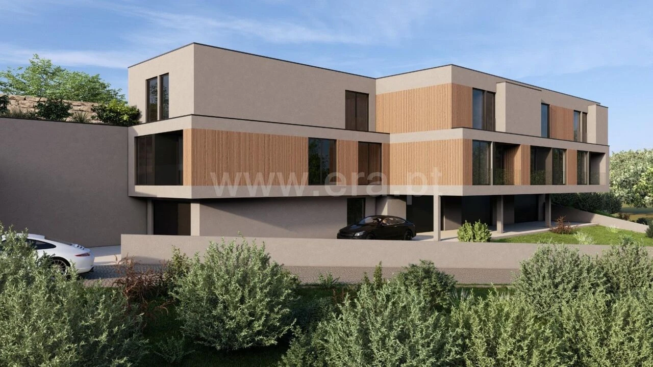 Moradia T3 para Venda em Tagilde e Vizela (São Paio) Foto 2