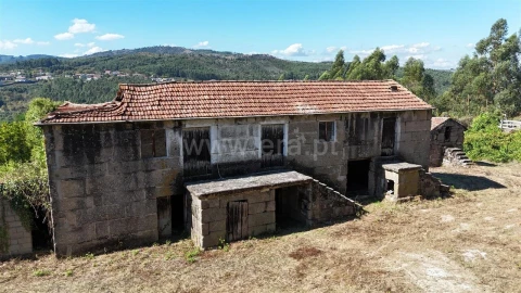 Quinta T0 para Venda em Avessadas e Rosém