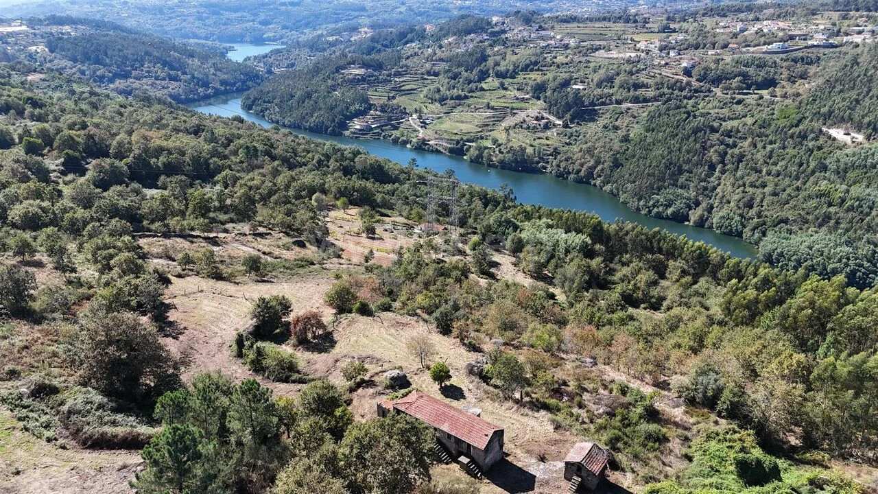 Quinta T0 para Venda em Avessadas e Rosém Foto 1