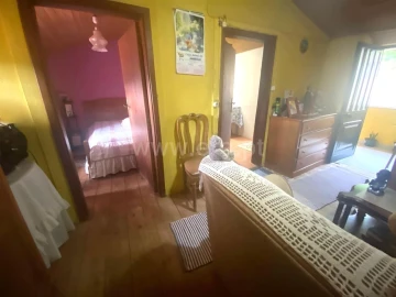 Moradia T1 para Venda em Freigil e Miomães