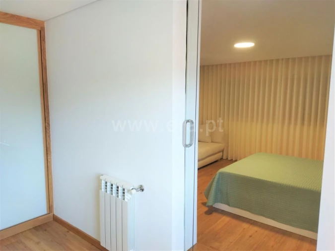 Moradia T5 para Venda em Sobrado e Bairros Foto 19