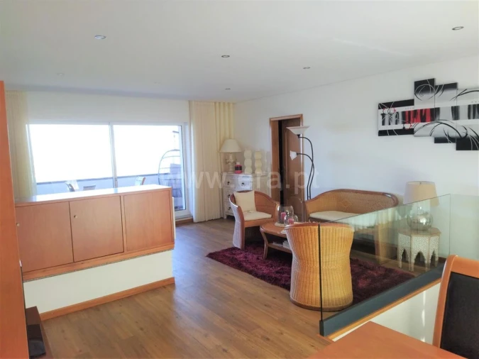 Moradia T5 para Venda em Sobrado e Bairros Foto 12