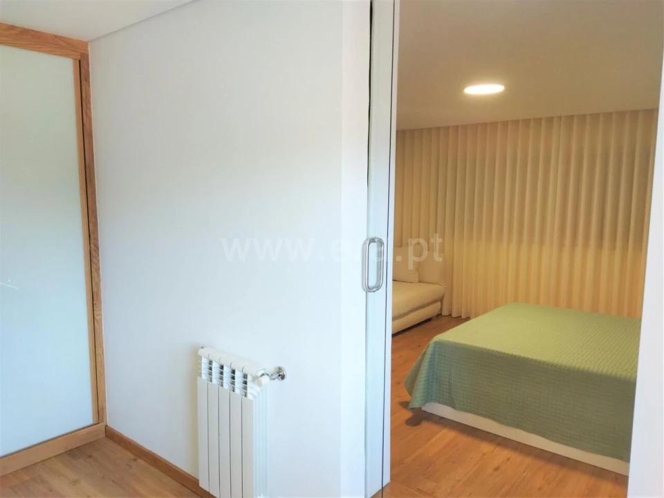 Moradia T5 para Venda em Sobrado e Bairros Foto 19