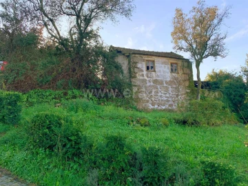 Moradia T0 para Venda em Várzea, Aliviada e Folhada