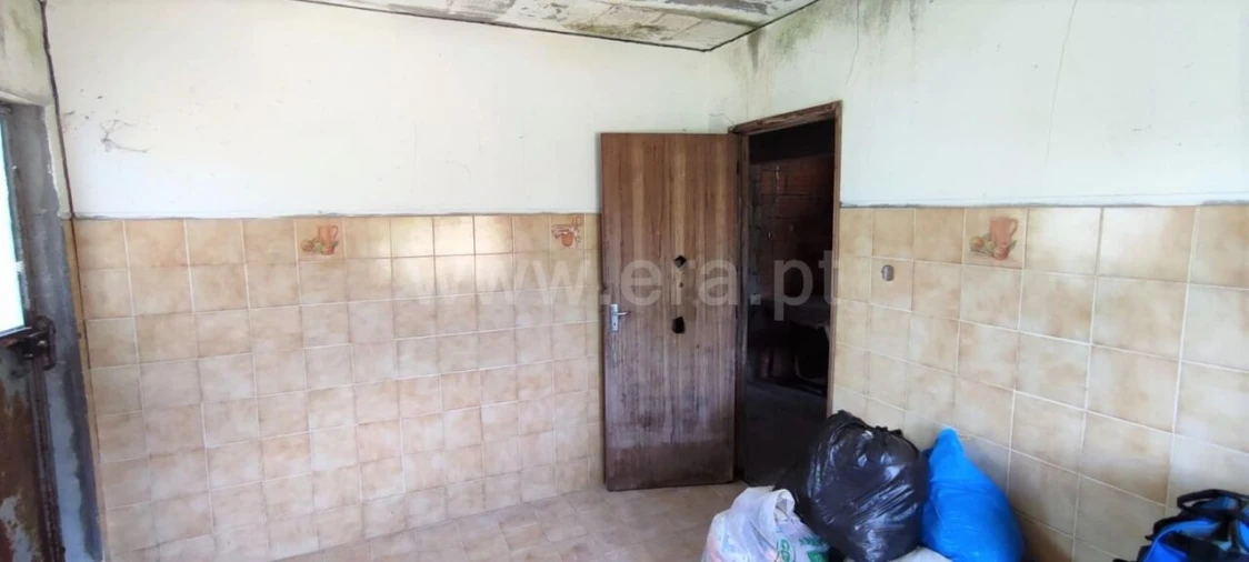 Moradia T1 para Venda em Várzea, Aliviada e Folhada Foto 6