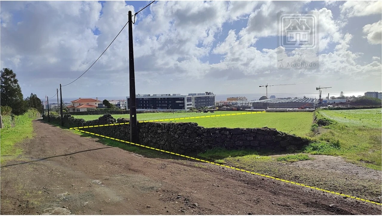 Terreno para Venda em Ponta Delgada (São Sebastião) Foto 10