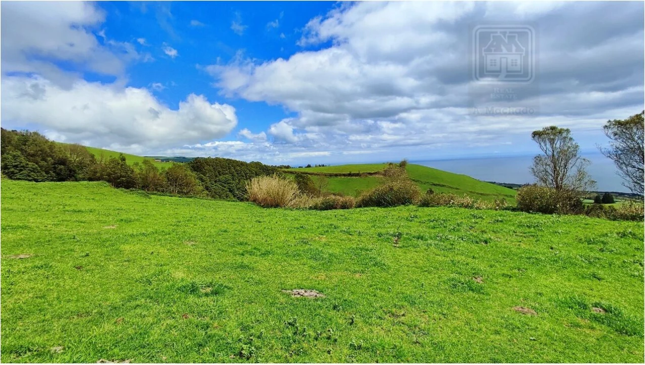 Terreno para Venda em Vila Franca do Campo (São Miguel) Foto 9