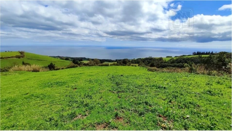 Terreno para Venda em Vila Franca do Campo (São Miguel)
