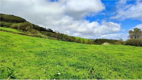 Terreno para Venda em Vila Franca do Campo (São Miguel)