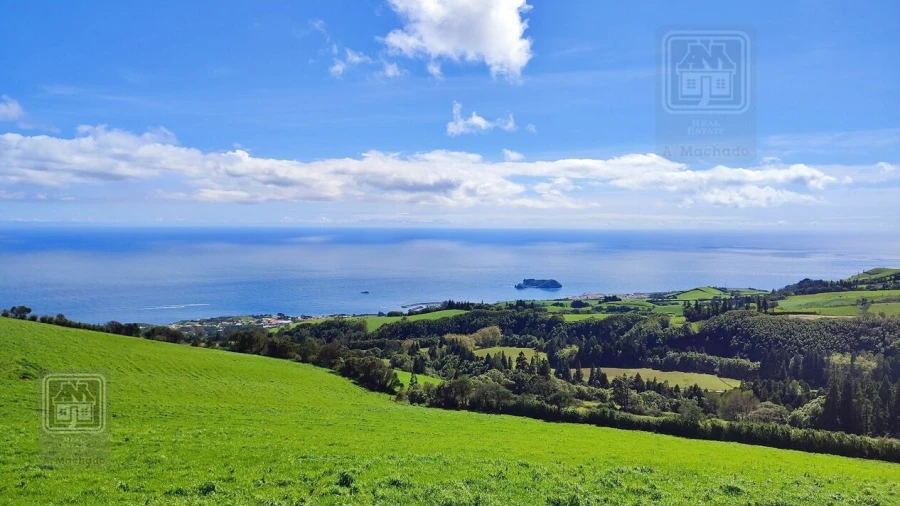 Terreno para Venda em Vila Franca do Campo (São Miguel)