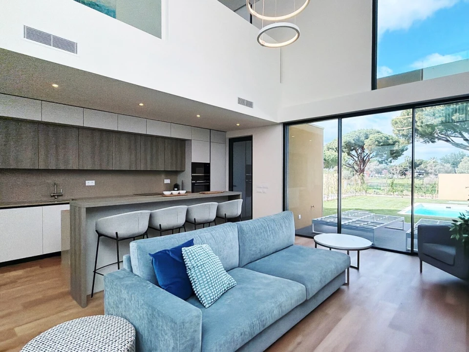 Moradia T2 para Venda em Quarteira Foto 24