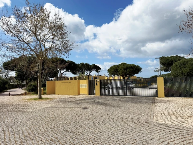 Moradia T2 para Venda em Quarteira Foto 53