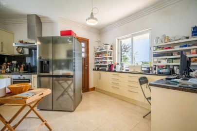 Moradia T4 para Venda em Albufeira e Olhos de Água