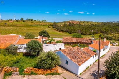 Moradia T3 para Venda em São Miguel do Pinheiro, São Pedro de Solis, São Sebastião dos Carros
