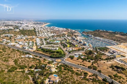 Moradia T3 para Venda em Albufeira e Olhos de Água