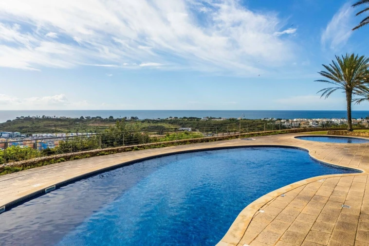 Moradia T3 para Venda em Albufeira e Olhos de Água Foto 3